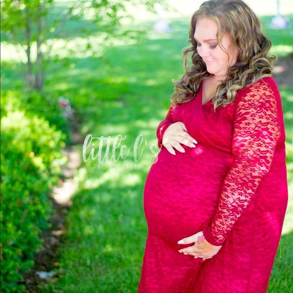 Maternity Dress - Picture 1 of 3